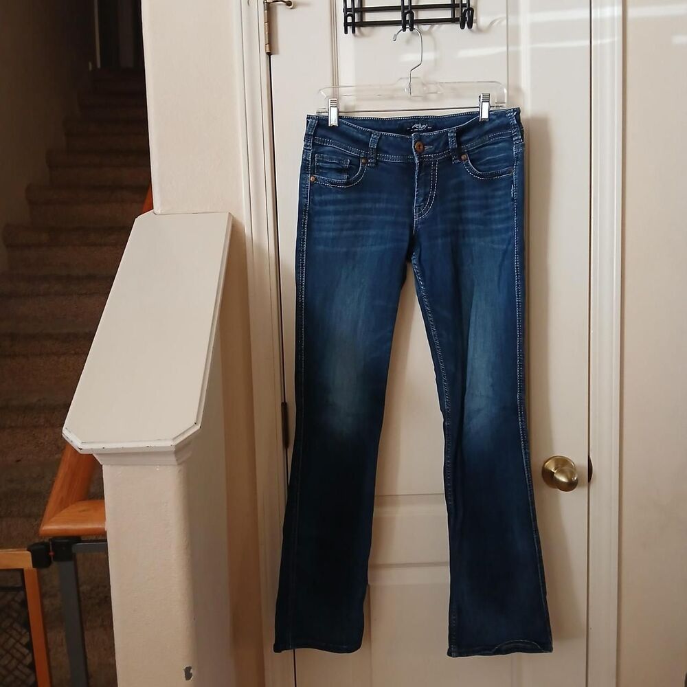 Y2K Style Silver Jeans Co Suki Mid Slim Boot Jeans 31x33 Western Preppy Staple